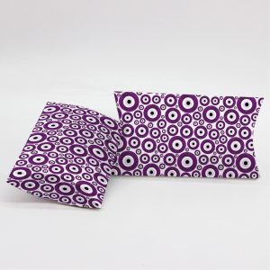 Κουτί Pillow Box 3x8x13cm τυπωμένο με ταπετσαρία μωβ ματάκια