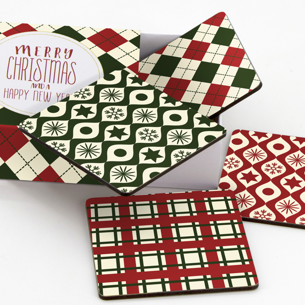 Σετ ξύλινα σουβέρ Christmas Tiles plaid και κουτί με τυπωμένη αφιέρωση